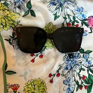 Gentle Monster Sunglasses - Style Her 01